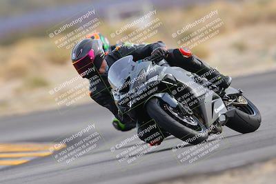 media/Dec-17-2022-SoCal Trackdays (Sat) [[224abd9271]]/Turn 16 (210pm)/